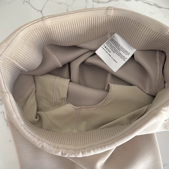 Lululemon Softstreme High-Rise Midi Skirt Mojave Tan Womens size 4 - Picture 8 of 9